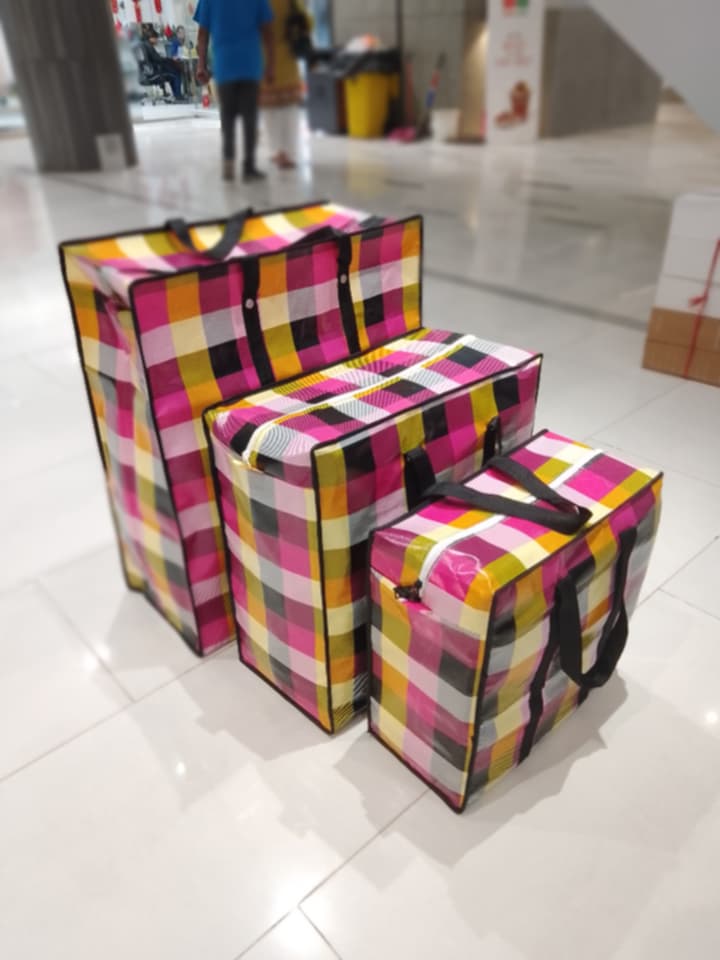 Pack Of 3 Storage Bags (Small,Medium,Large) Durable Zippered Comforters, Blankets, Clothes, & Bedding