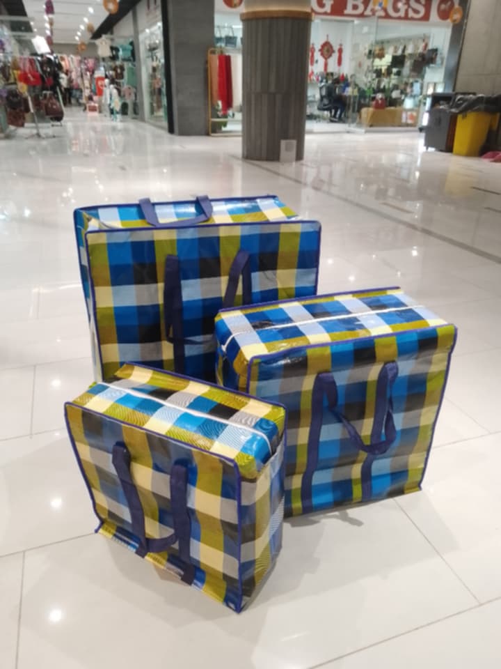 Pack Of 3 Storage Bags (Small,Medium,Large) Durable Zippered Comforters, Blankets, Clothes, & Bedding