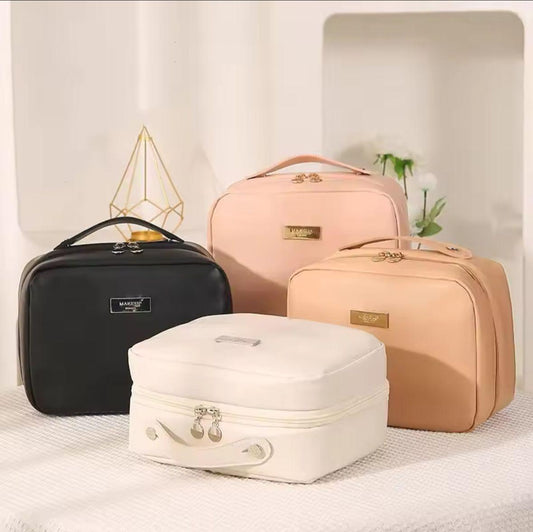 Premium Leather Cosmetic & Makeup Organizer Bag – Multi-Compartment Travel Vanity Case